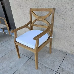 coussin chaise de jardin blanc
